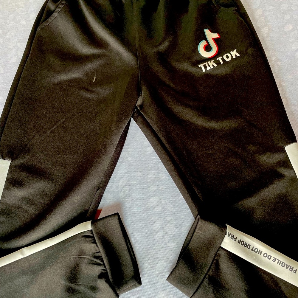 Medium/Large Tik Tok sweatpants Black and white